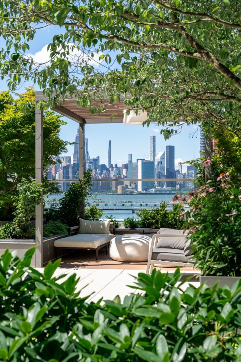WW Luxury Condominium Greenpoint Brooklyn